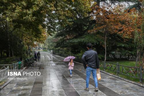 باران و رعد و برق در تهران